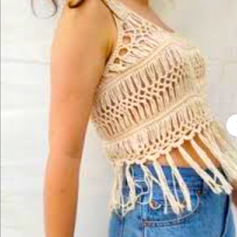 Boho crocheted top in cream. M